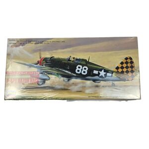 P-47D Razor Back-  Hasegawa 1:72 Model‎ Hobby Kit 1987 Sealed!